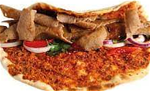 Turkse pizza met vlees